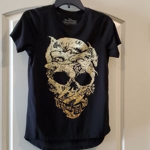 Disney tee (Pirates of the Caribbean tee)